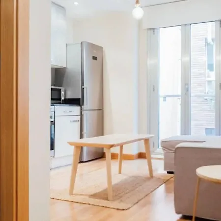 Appartamento Estudio En Zona Del Carmen, Gijon! 2 Personas