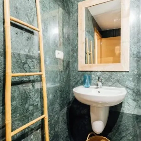 Appartamento Estudio En Zona Del Carmen, Gijon! 2 Personas