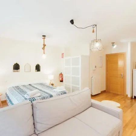 Appartamento Estudio En Zona Del Carmen, Gijon! 2 Personas *